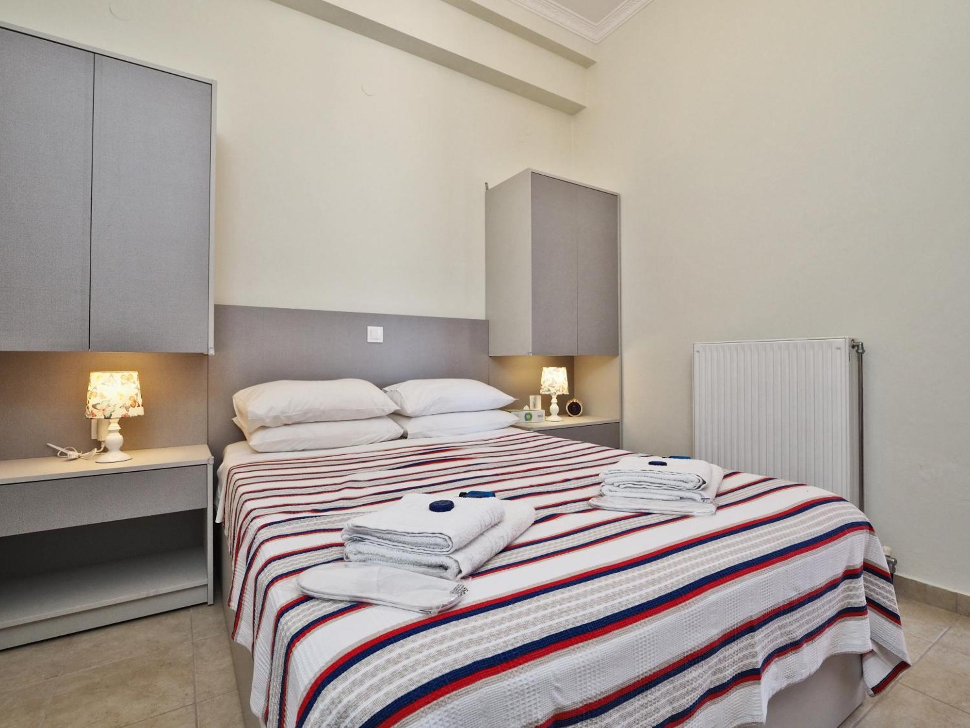Villa Euphoria Apts Afión エクステリア 写真